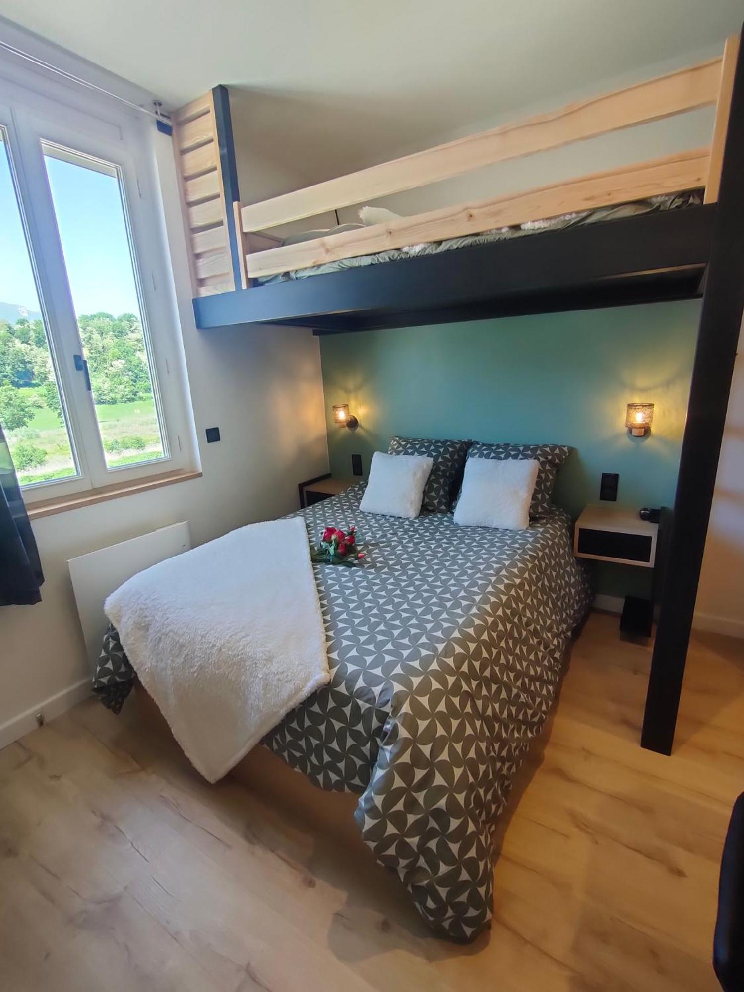 Appartement Somptueux * * Proche Du Avec Parking Prive