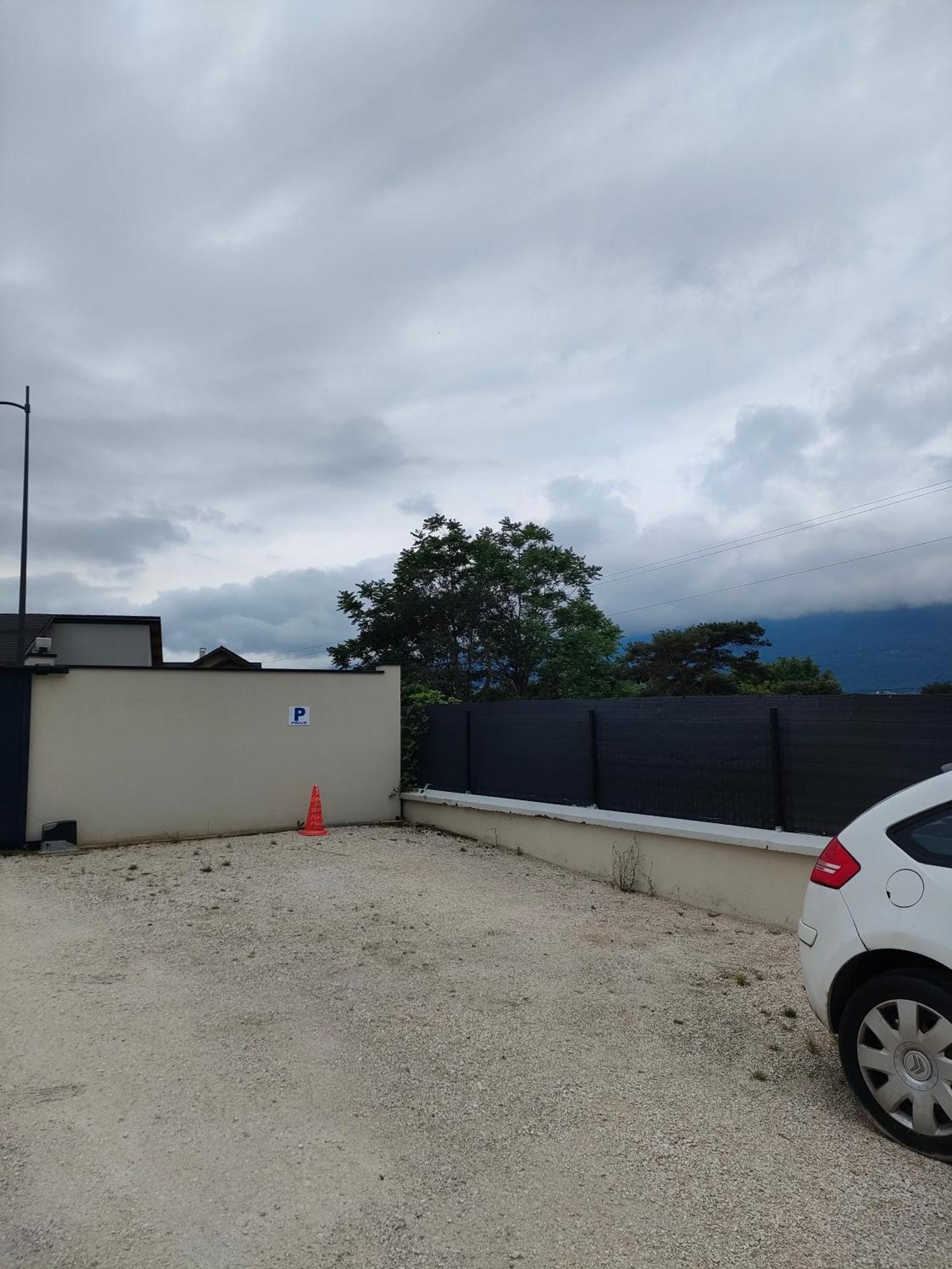 Appartement Somptueux * * Proche Du Avec Parking Prive Viviers-du-Lac